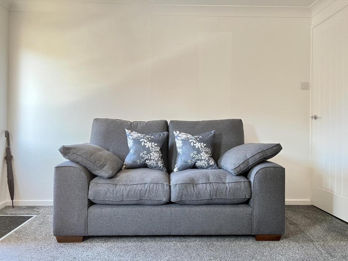 Modern 2 Bed Townhouse Just Outside City Walls With Free Private Parking يورك المظهر الخارجي الصورة